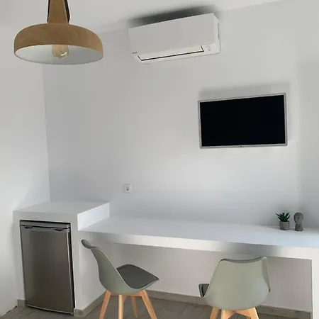 Chill Out Studio Apartment *