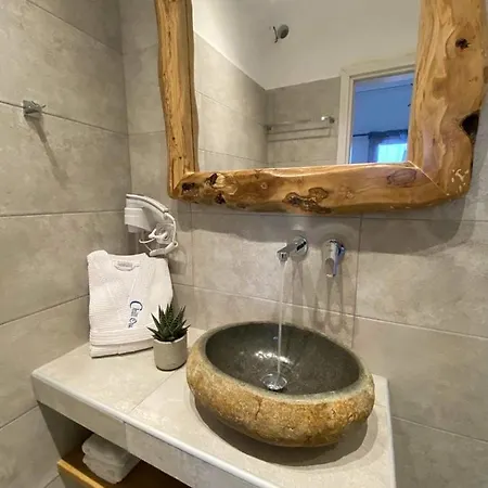 Chill Out Studio Apartment