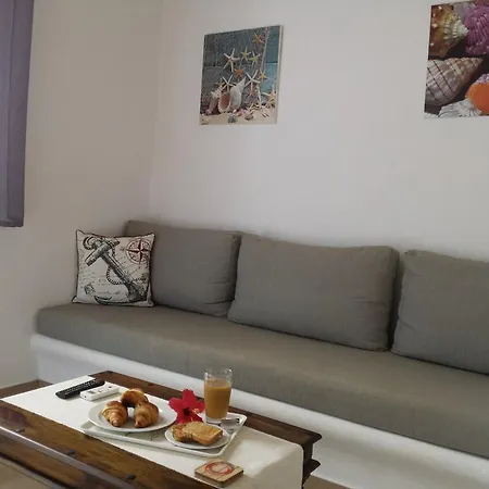 Chill Out Mykonos Town